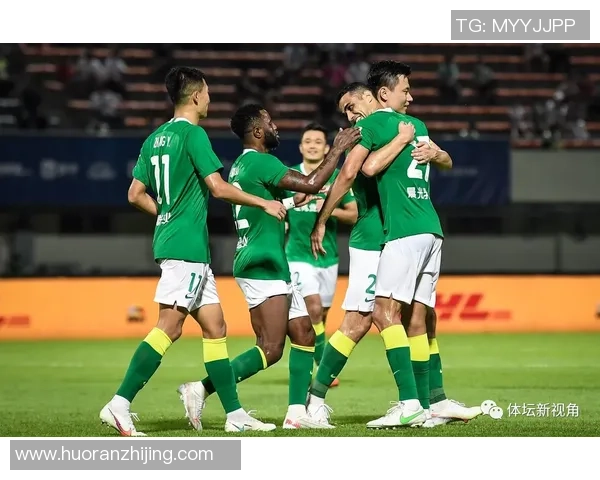 成都乒乓球队以76分稳居大师赛积分榜首位展现强劲实力